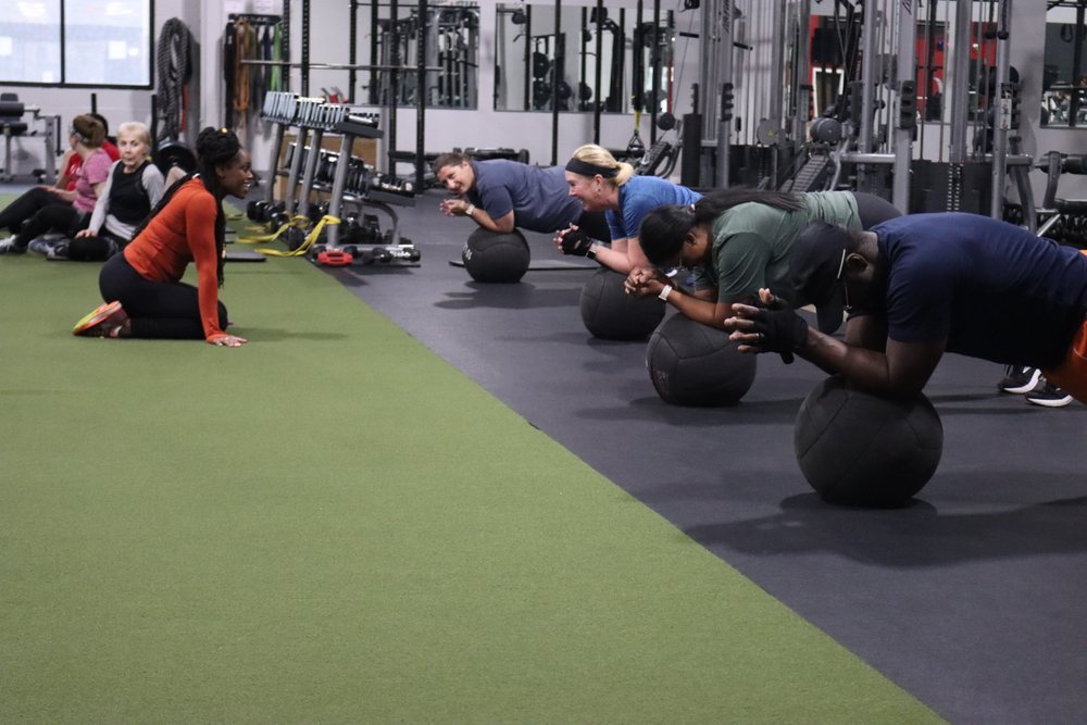 Adult small group fitness class at Athletic Republic Escape